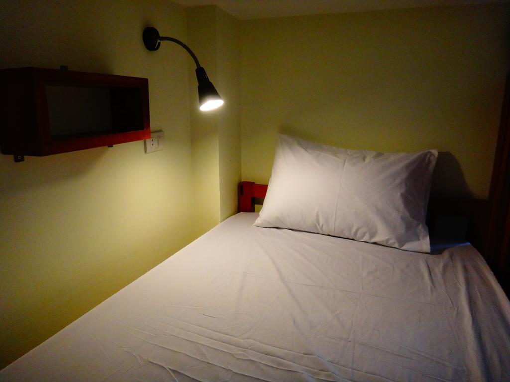 Phangan Pearl Hostel Haad Rin Exterior photo