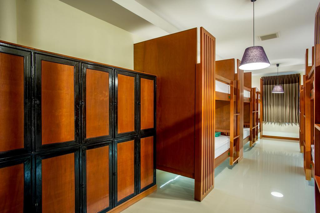 Phangan Pearl Hostel Haad Rin Exterior photo